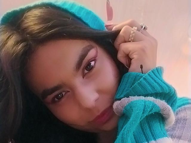 TamyRuiz - Live porno og sexkamera - 24386225