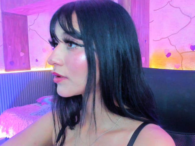 LindaWatsong - Live porn &amp; sex cam - 24388225