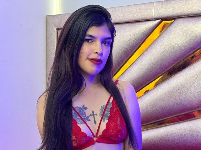 MiaRousees - Live porn &amp; sex cam - 24389229