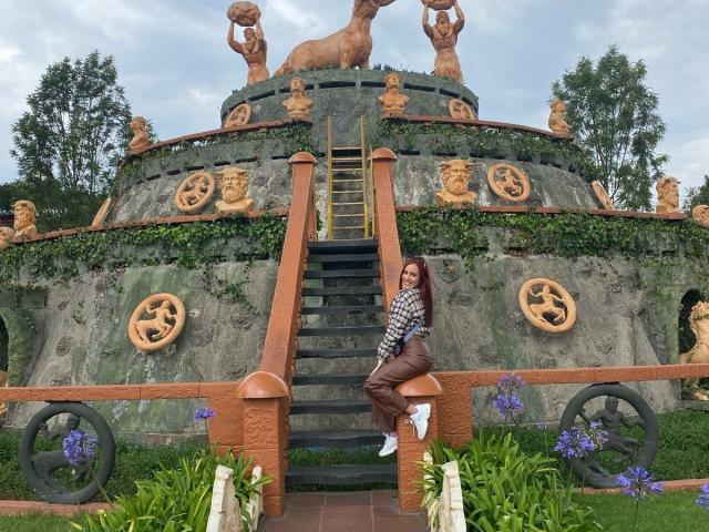 EmiaLove - Live sex cam - 24391301