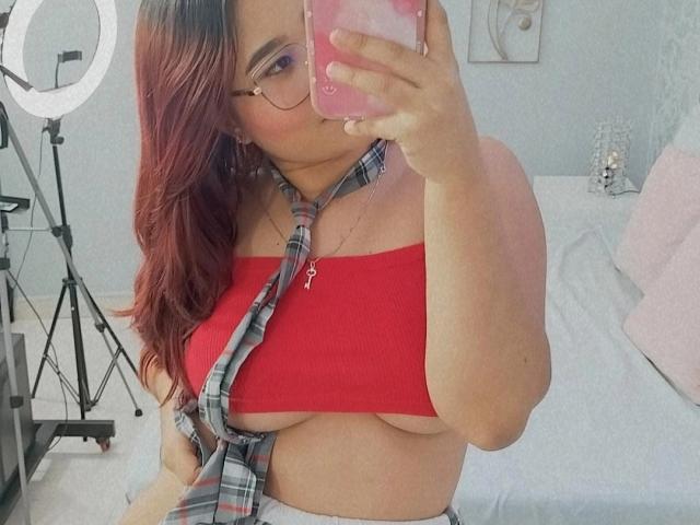 Tamra - פורנו בשידור חי ומצלמת סקס - 24393173