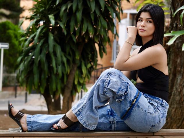 ScarlletZhen - Live sexe cam - 24393781