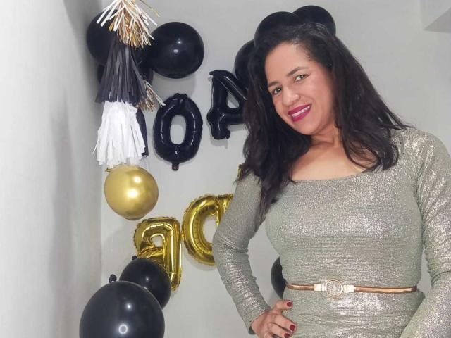 Joanet - Live sex cam - 24394153