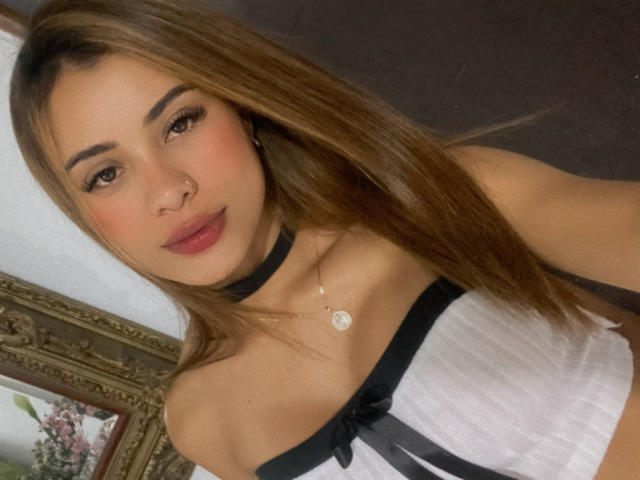 ArianaBellee - сексуальная веб-камера в реальном времени - 24397929