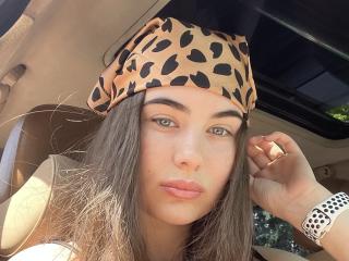 AliciaLisa - Live porn &amp; sex cam - 24401649