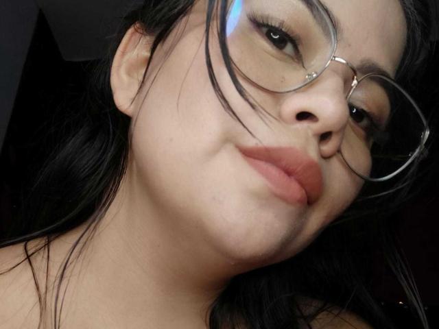 LilyRousee - Porno na żywo i seks kamera - 24403289