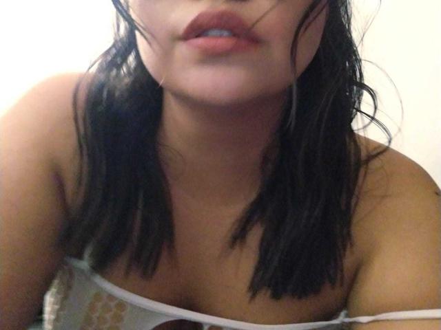 LilyRousee - Live porn &amp; sex cam - 24403325