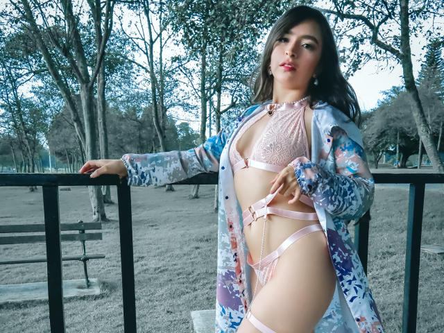 EvaMcAllister - Live porn &amp; sex cam - 24403585