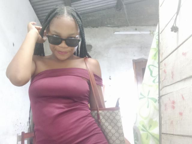 MissBloom - сексуальная веб-камера в реальном времени - 24406881