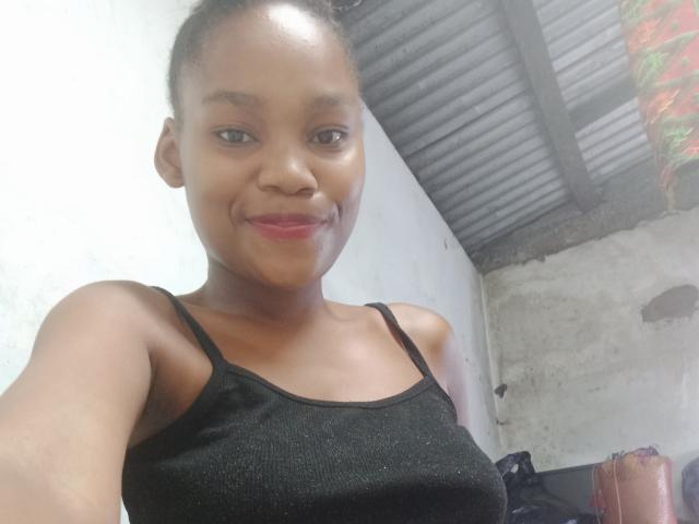 MissBloom - Camera khiêu dâm &amp; quyến rũ trực tiếp - 24406893