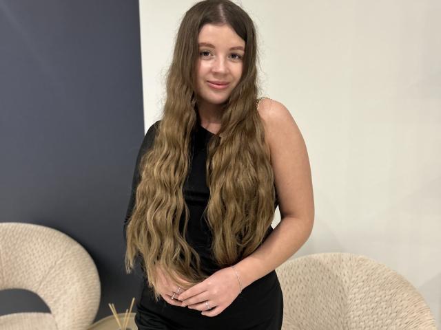 EvelinLoww - Live sex cam - 24408425