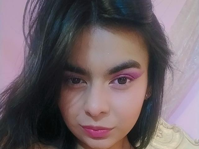 TamyRuiz - Live porn &amp; sex cam - 24408813