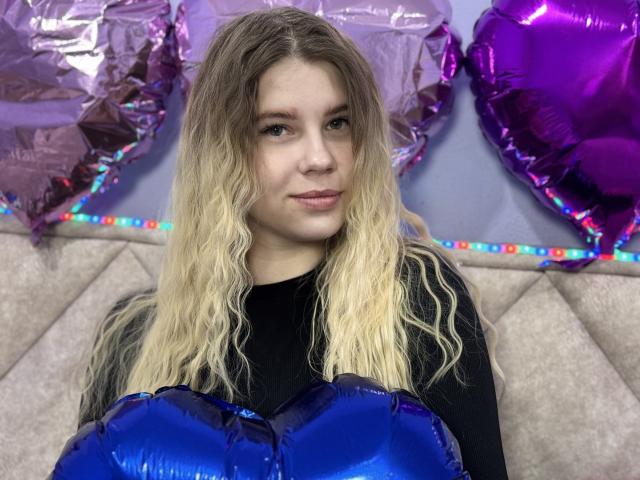 StellaBoomBb - сексуальная веб-камера в реальном времени - 24410197