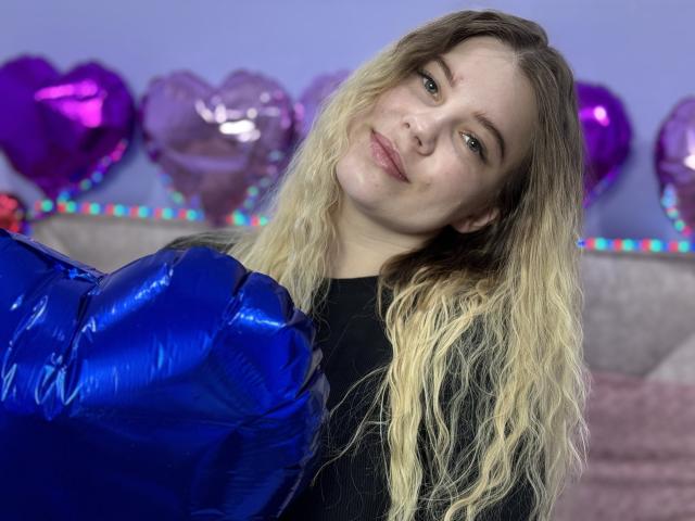 StellaBoomBb - Live porn &amp; sex cam - 24410201