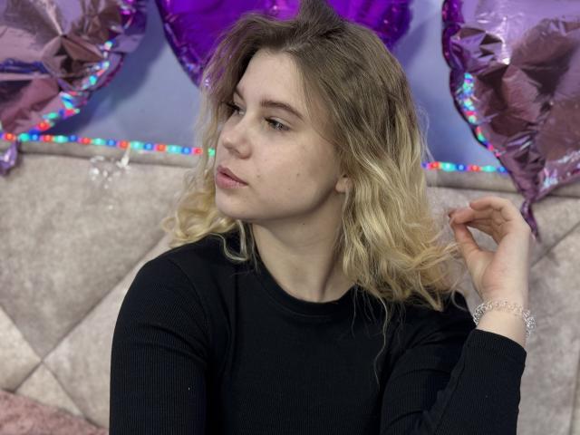StellaBoomBb - Live porn &amp; sex cam - 24410233