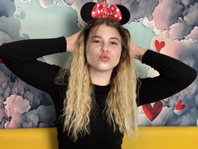 StellaBoomBb - Live porn &amp; sex cam - 24410413