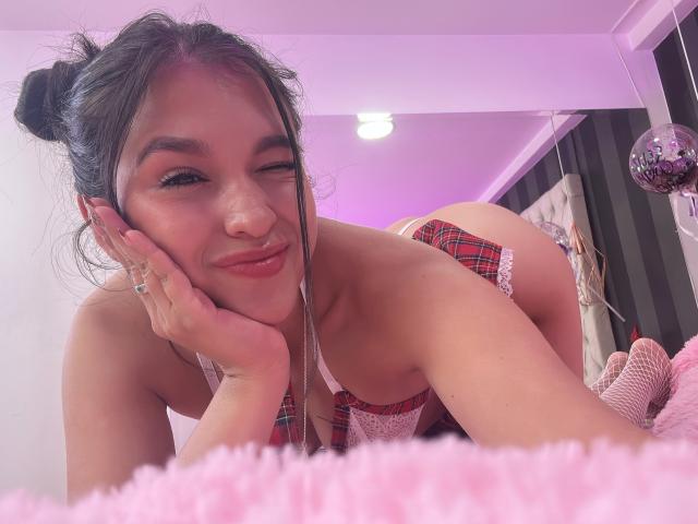 AlessiaPieri - Sexe cam en vivo - 24412233