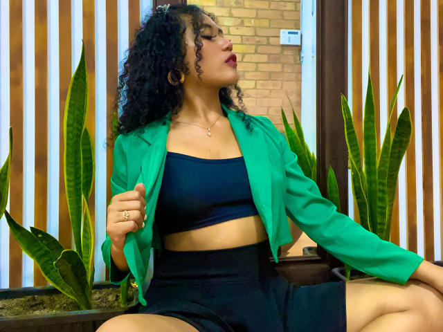 SophieSonyas - Live porno og sexkamera - 24412845