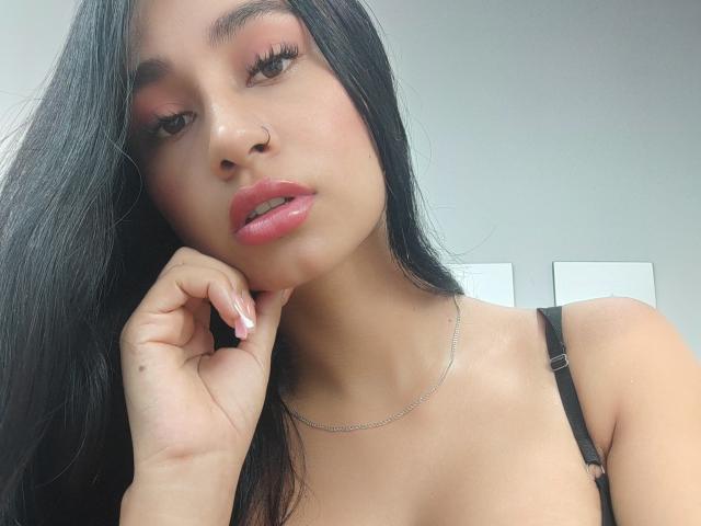 XCandyAlejaX - сексуальная веб-камера в реальном времени - 24413809