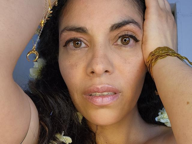 LucciLove - Live porn &amp; sex cam - 24414045