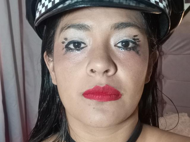 ArianithaXox - Live Sex Cam - 24418981