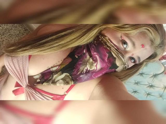 SalmaAzaman - Live porn &amp; sex cam - 24420693