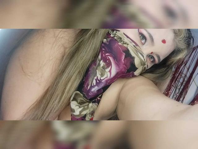 SalmaAzaman - сексуальная веб-камера в реальном времени - 24420705