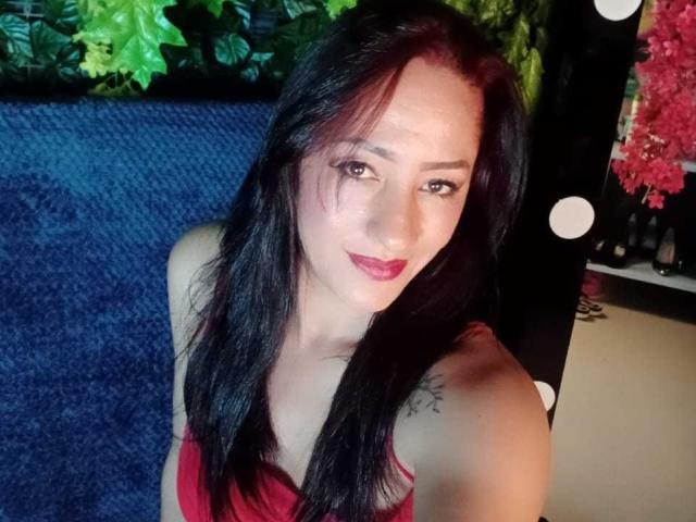 SamanthaCorine - Live porn &amp; sex cam - 24421457
