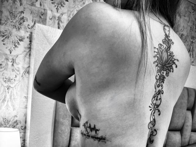 AndreaLarson - сексуальная веб-камера в реальном времени - 24422037