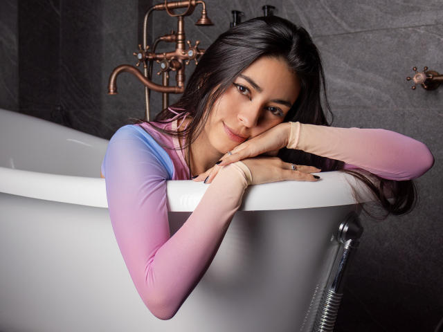 CanelleGarces - Live porn &amp; sex cam - 24425697