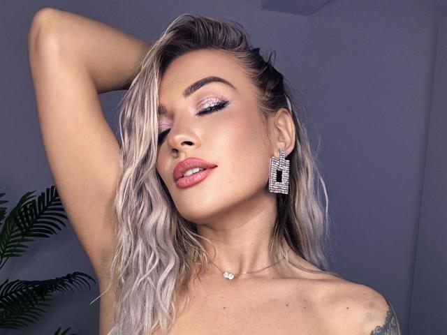 ZoeyMarie - Live porn &amp; sex cam - 24425785