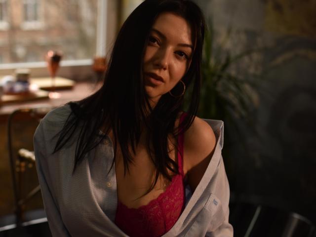 EmilyHalls - Sexe cam en vivo - 24425869