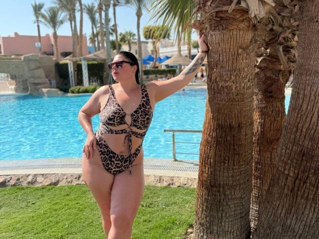 ArianaDarko - Camera khiêu dâm &amp; quyến rũ trực tiếp - 24428437