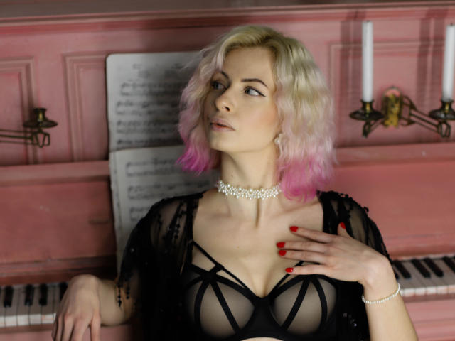 MiaBura - Live porn &amp; sex cam - 24428533