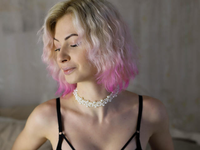 MiaBura - сексуальная веб-камера в реальном времени - 24428625