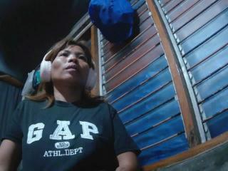 Chard69 - сексуальная веб-камера в реальном времени - 24429945