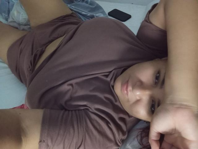 KarlaWild - Live porn &amp; sex cam - 24430529