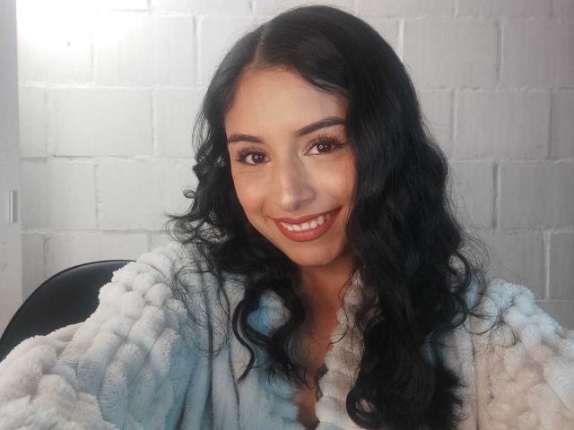 EmilyVv - Live porno og sexkamera - 24432469