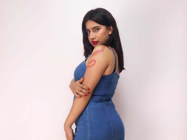 SofiTattoo - Camera khiêu dâm &amp; quyến rũ trực tiếp - 24433501