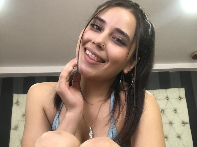 TiffanySilvye - Live porn &amp; sex cam - 24434477