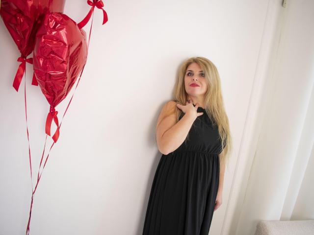 JulyaBailly - Sexe cam en vivo - 24435845