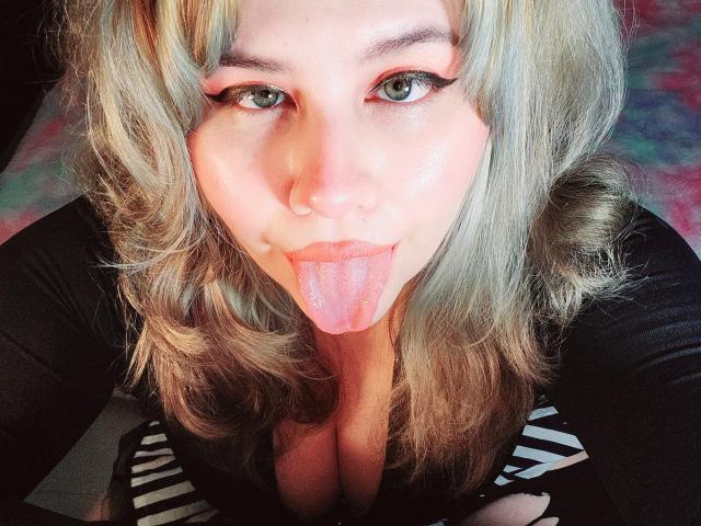 Akkanee - Live porno og sexkamera - 24436673