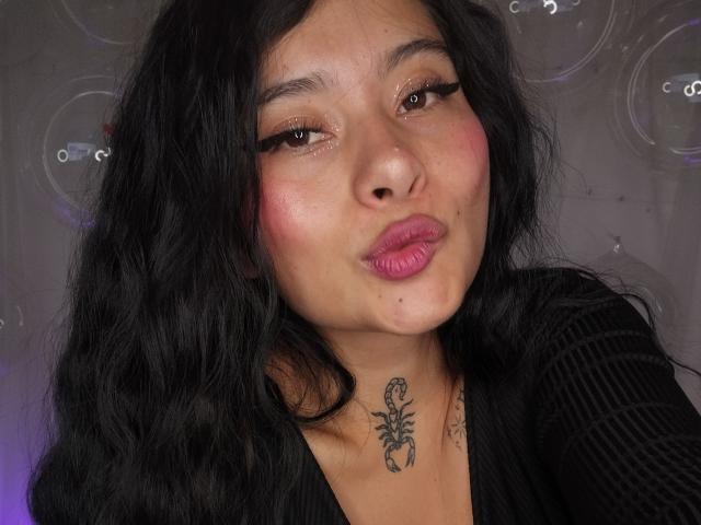 MiluCardenas - Live porn &amp; sex cam - 24437213