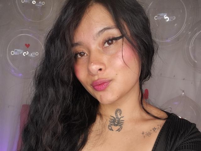 MiluCardenas - Live porn &amp; sex cam - 24437221