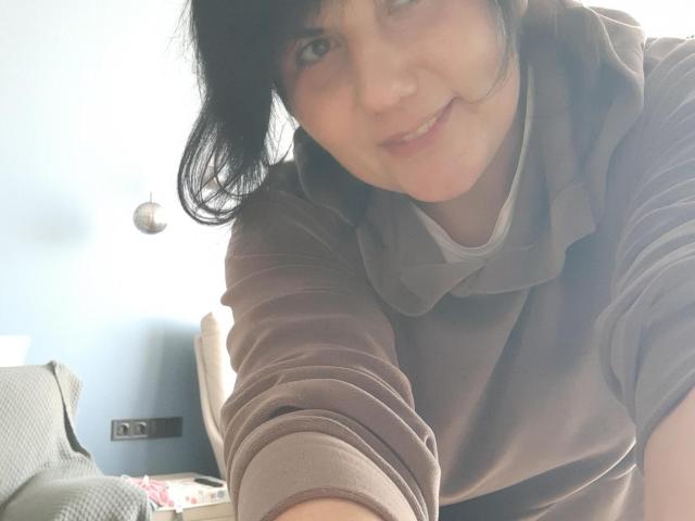 CamilleDesire - Live porn &amp; sex cam - 24437973