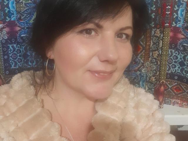 CamilleDesire - Live porn &amp; sex cam - 24437977