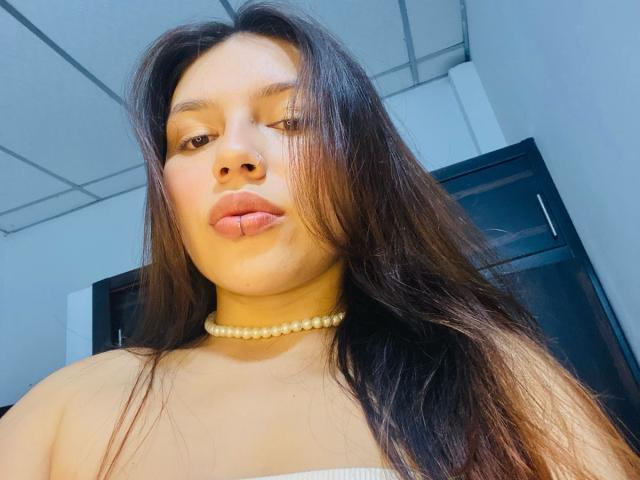 SophiaMarx - Élő pornó és szexkamera - 24438869