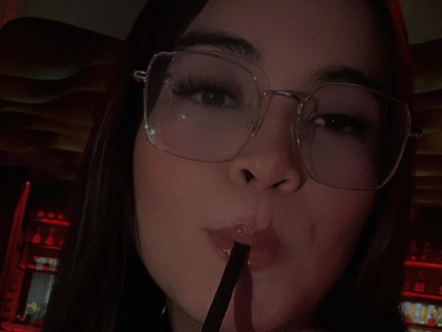 CamilaSofiia - Porno na żywo i seks kamera - 24439737