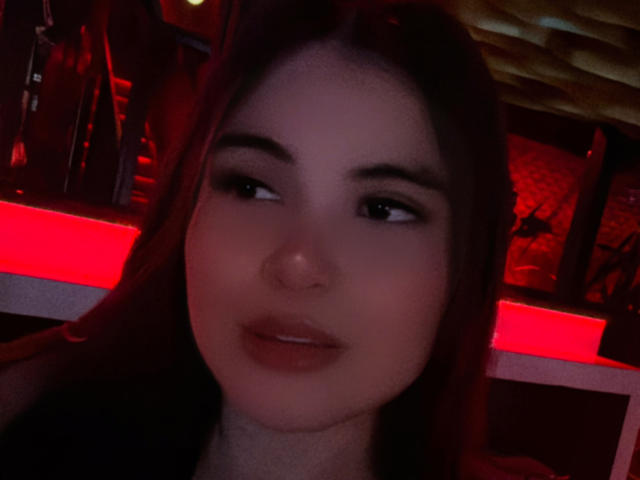 CamilaSofiia - Porno na żywo i seks kamera - 24439957