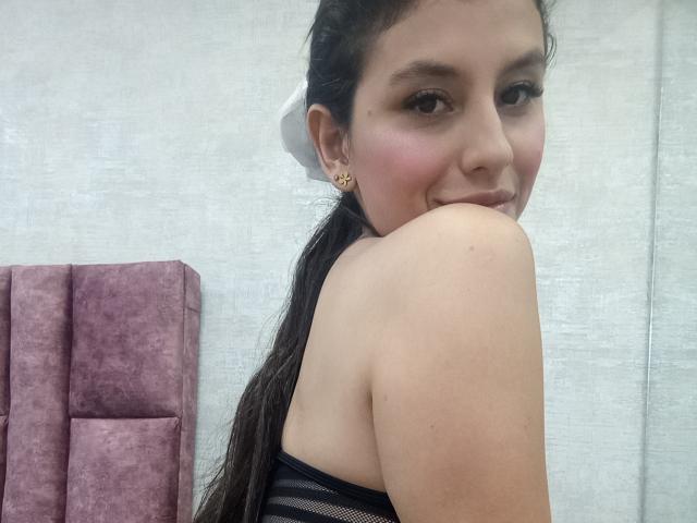 MadissonFontaine - Porno na żywo i seks kamera - 24440525